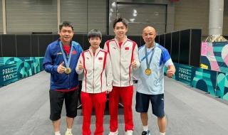 莎莎大头都戴戒指了